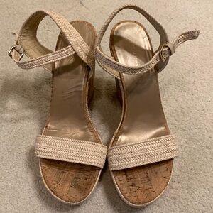 Stuart Weitzman Woven Raffia Wedge Sandal Size 8.5